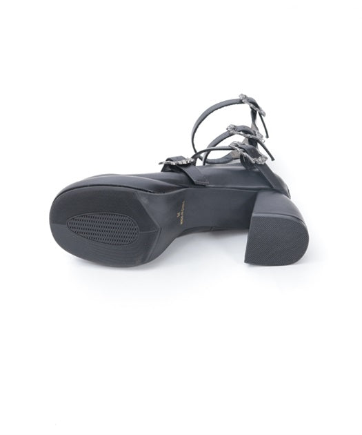 4-barrel buckle pumps