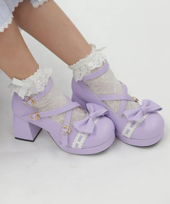 Ladder Lace Scallop Pumps