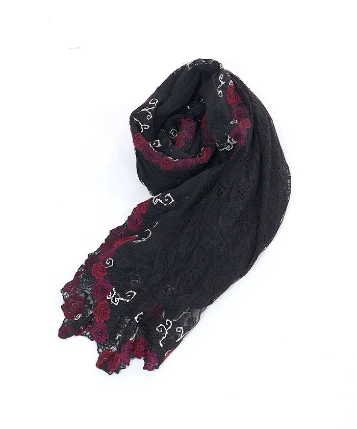 Rose & Bat Lace Stoll