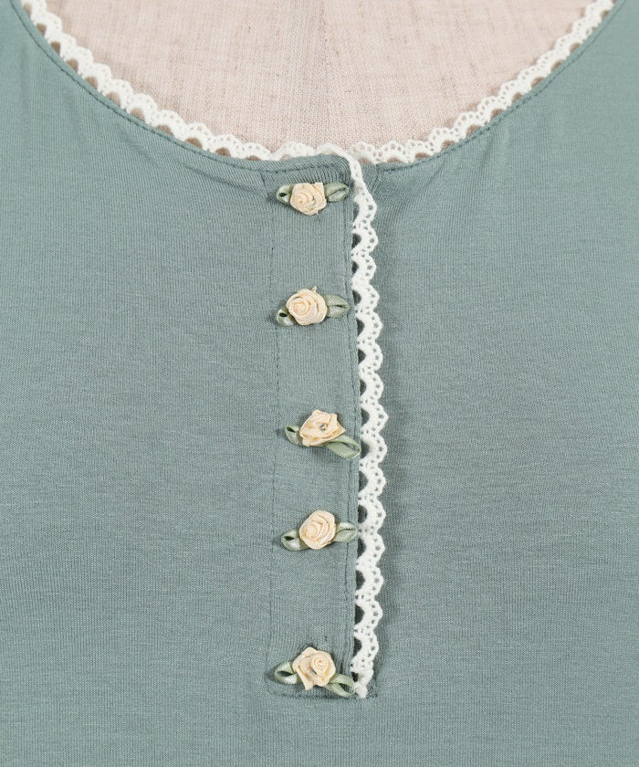 Long Pullover with Ribbon RoseLong Pullover with Ribbon Rose