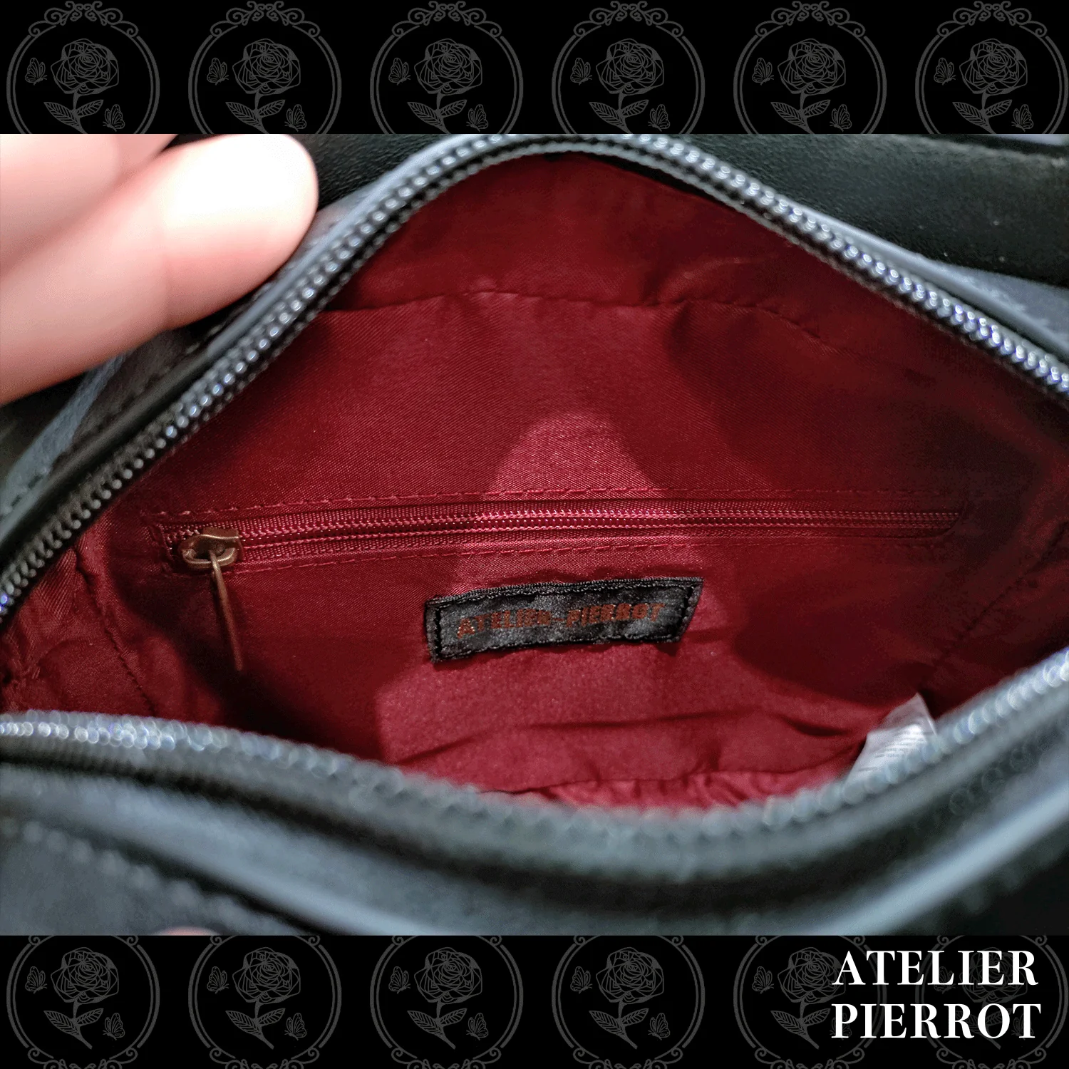 Haunted House Pochette