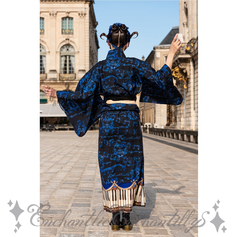 Antique Elegance Piano Pattern Yukata