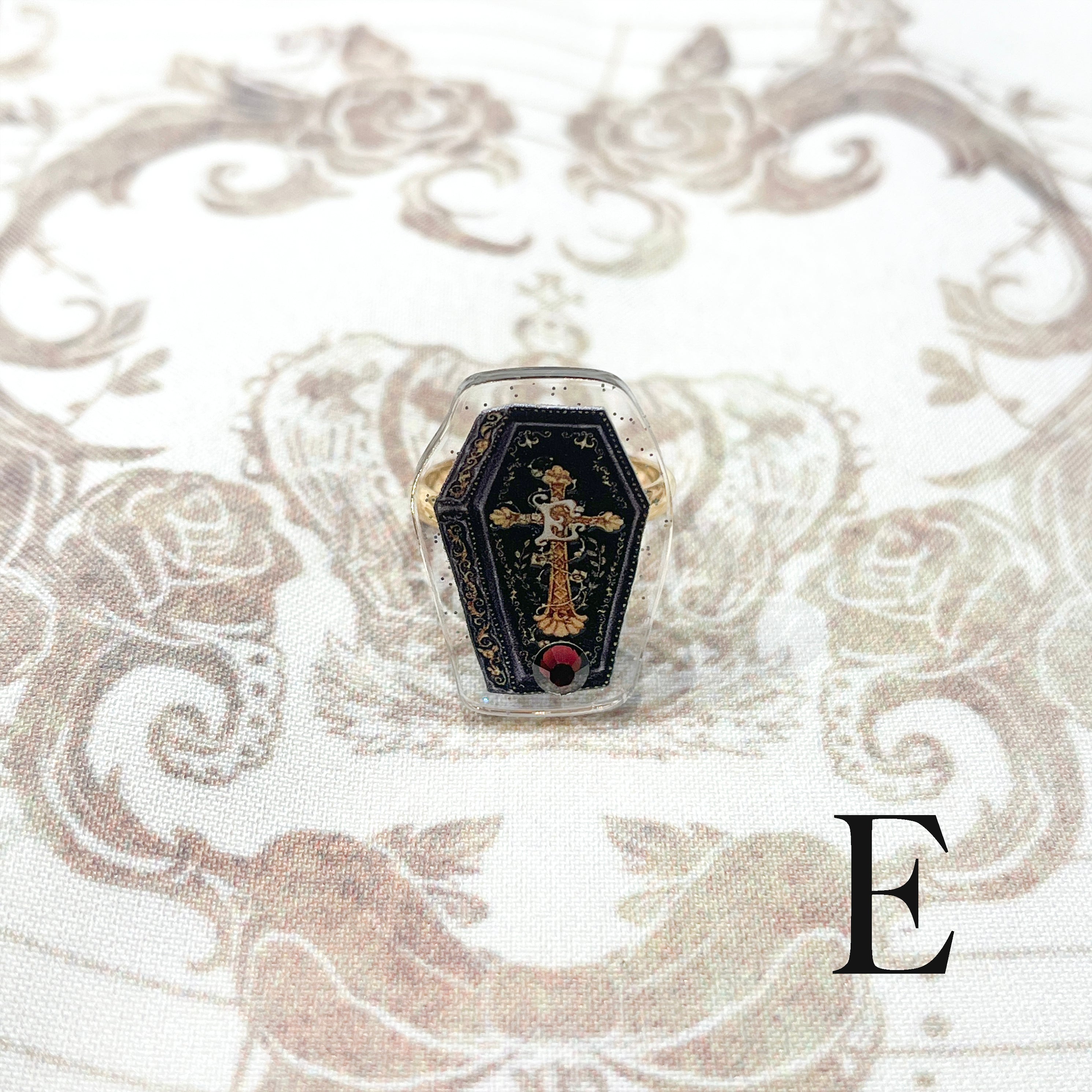 Dolled Up Ring - Fantasic Items