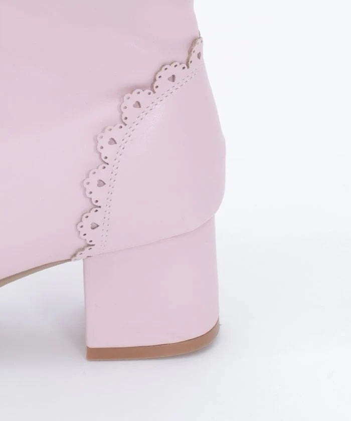 Classical Ribbon Mid Boots