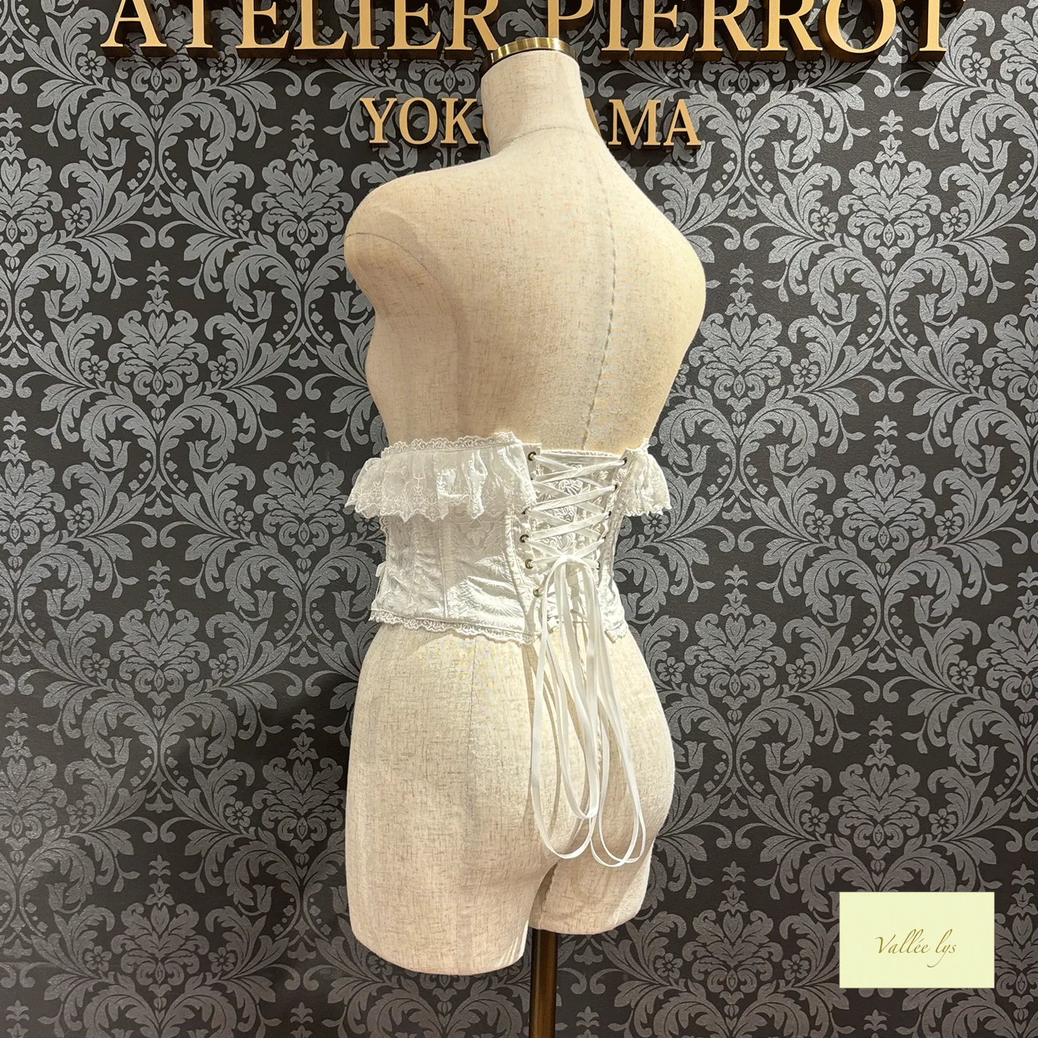 Fleur de Brume Corset