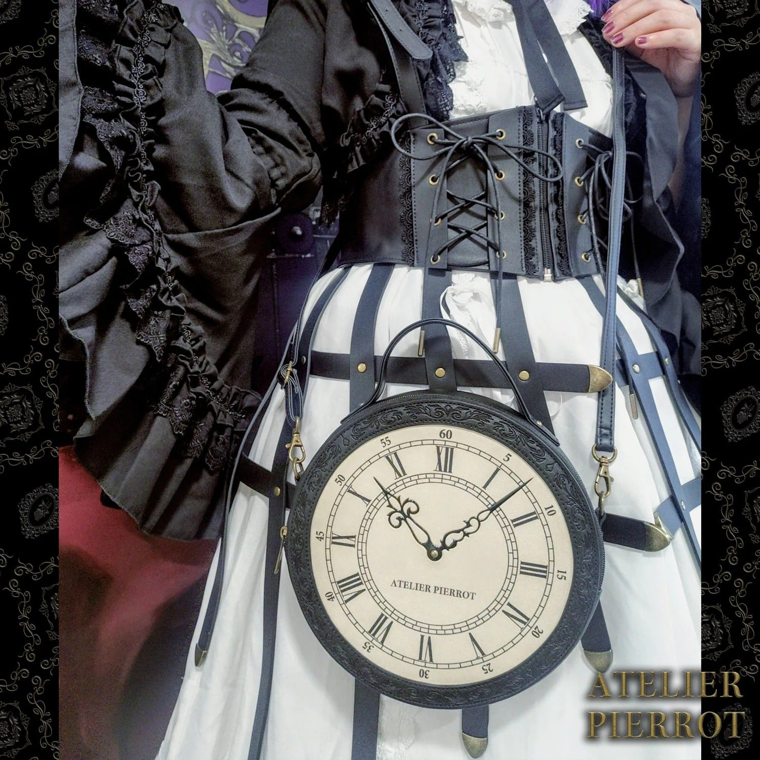 “Aeon” Clock Shoulder Bag