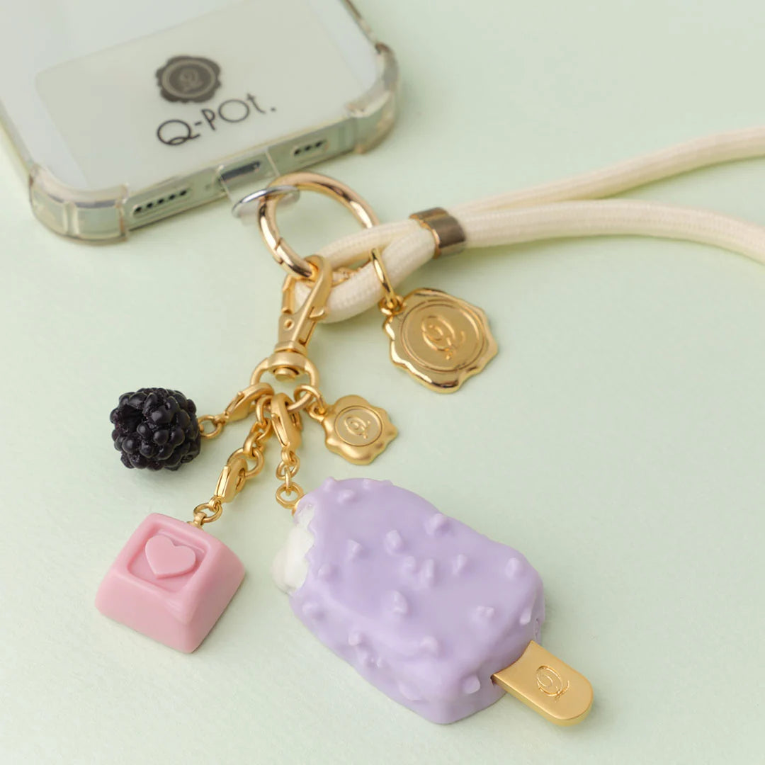 Initial Chocolate Charm (SS)