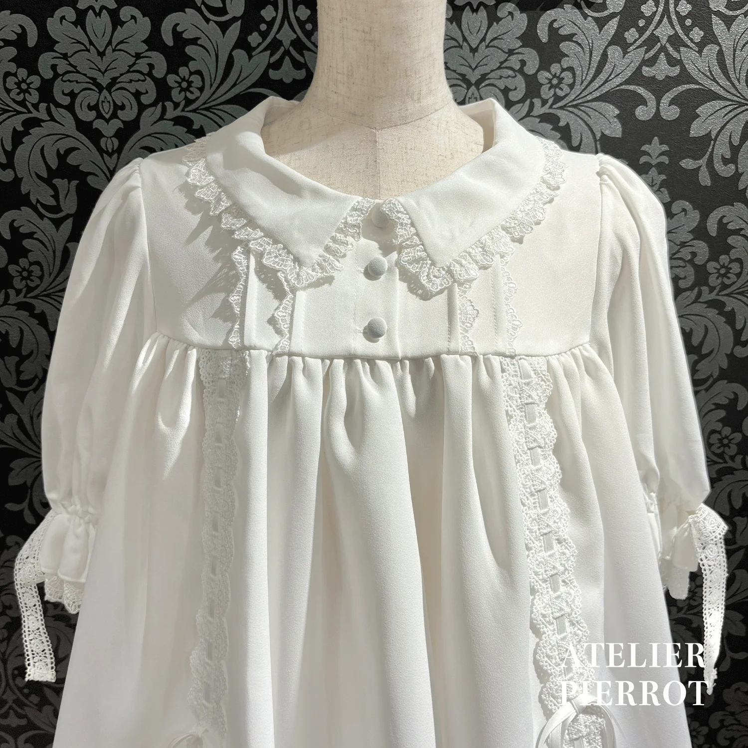 Amabile Puff Sleeve Dress