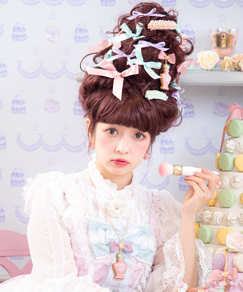 [Q-pot. X Misako Aoki] Classic Rose Perfume Sugar Cookie Necklace - Mint