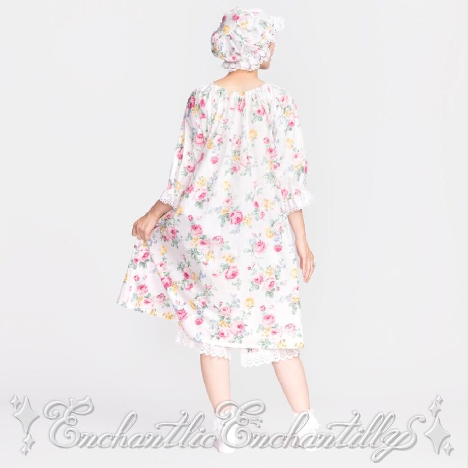 Dreaming Flowers Room Wear - 3 piece set