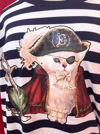 Elegant Pirate Cutsew T-Shirt & Necklace Set