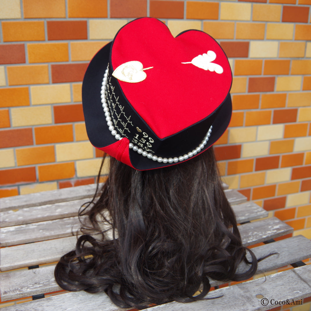 Heart Beat Surprise Hat - Black x Red